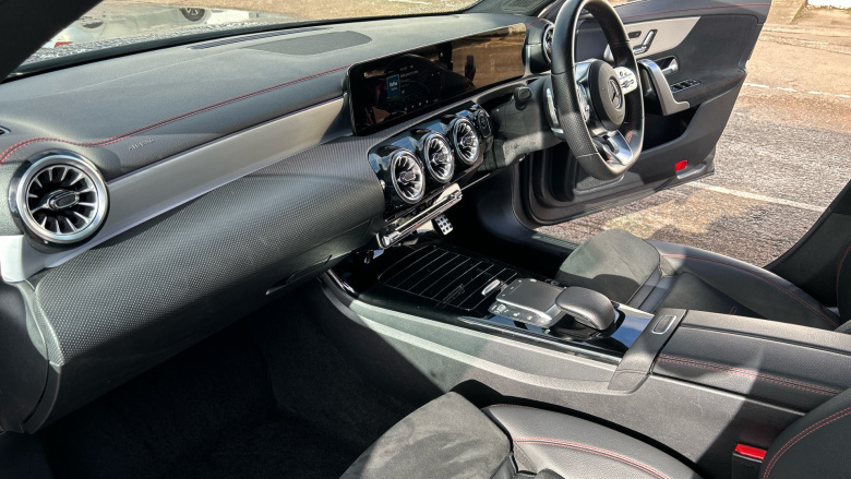 Mercedes-Benz CLA 250e AMG Line Premium + Night Ed 4dr Tip Auto Saloon